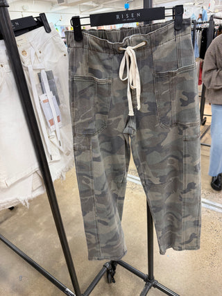Classic Camo Jeans