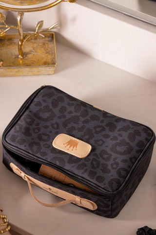 Large Travel Kit | Jon Hart