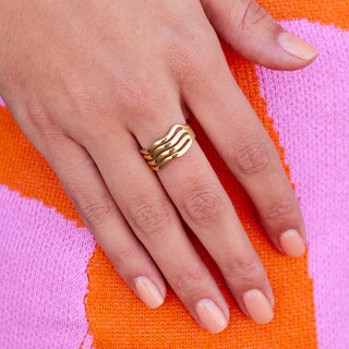 Wavy Ring (Gold)- Pura Vida