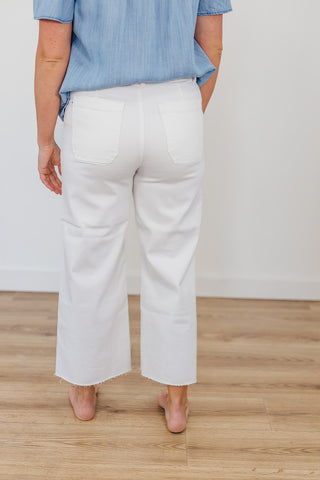 Wimberly White Judy Blue Crop Jeans