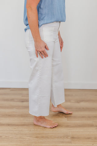 Wimberly White Judy Blue Crop Jeans