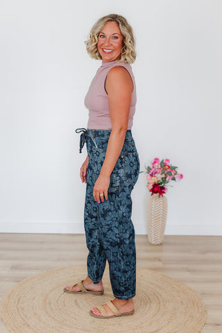 Sally Slouchy Crop Barrel Jeans