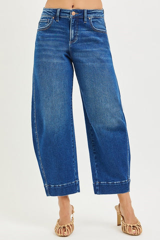 Maxie Mid Rise Crop Barrel Risen Jeans