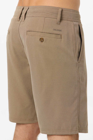 Dark Khaki 2 - Reserve Lt Check 19" Hybrid Shorts