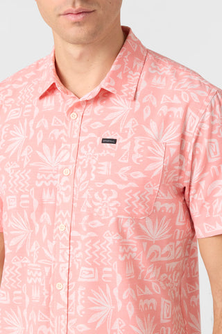 Coral - Trvlr UPF Traverse Standard Fit Shirt