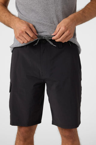 TRVLR 20" Cargo Shorts - Black