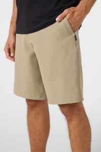 Khaki - Reserve Heather 21" Hybrid Shorts