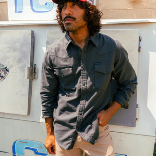 The Wyatt Pearl Snap Long Sleeve Solid Shirt - Basalt